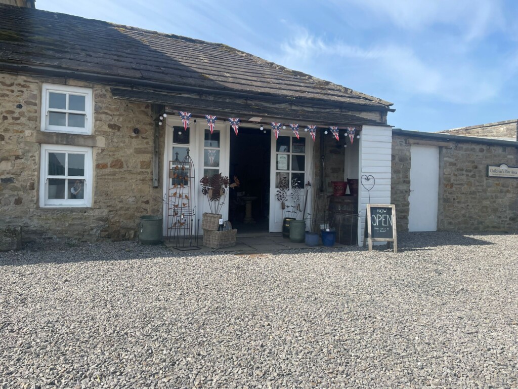 The peel house thorpe farm